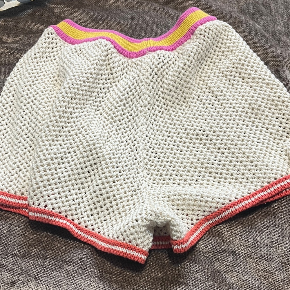 NWOT Offline by Aerie Cream Knit/ Crochet Women Shorts for Beach- Medium - Picture 3 of 3